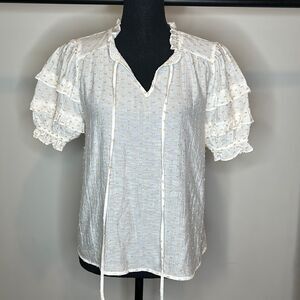 Magnolia boutique blouse. Size small